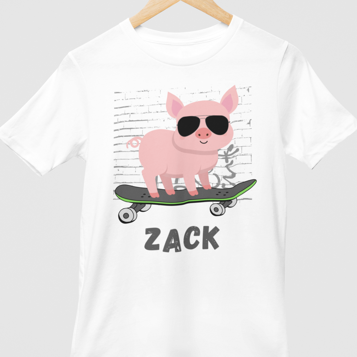 Boys Personalised Cool Skateboarding Pig T-shirt | 3 - 13 years